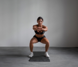 Exercice à Domicile : Le Squat Simple et Efficace
